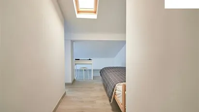 Room for rent in Amadora, Lisbon (region)