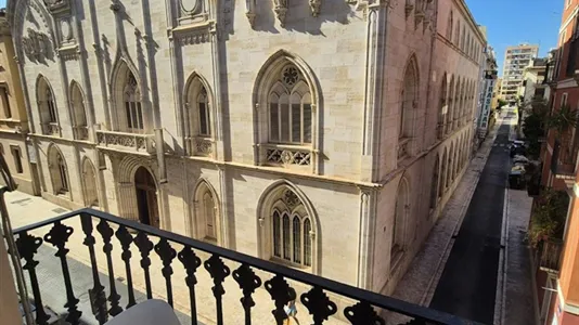 Rooms in Valencia Ciutat Vella - photo 5