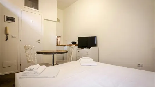 Apartments in Bologna - photo 7