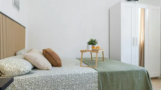 Rooms in Getafe - photo 2