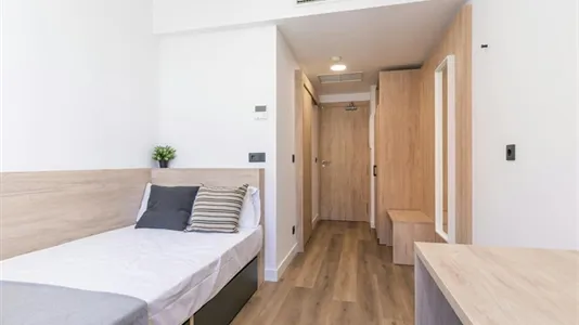 Rooms in Madrid Moncloa-Aravaca - photo 2