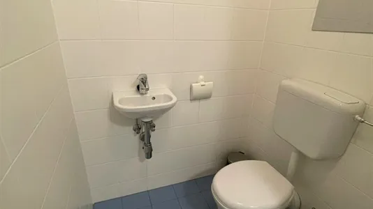 Rooms in Vienna Favoriten - photo 8