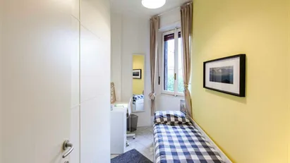 Room for rent in Milano Zona 6 - Barona, Lorenteggio, Milan