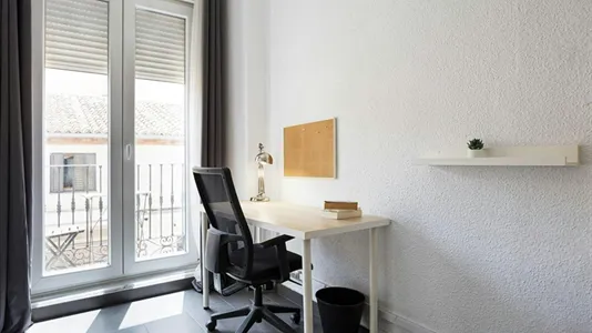 Rooms in Madrid Chamberí - photo 9