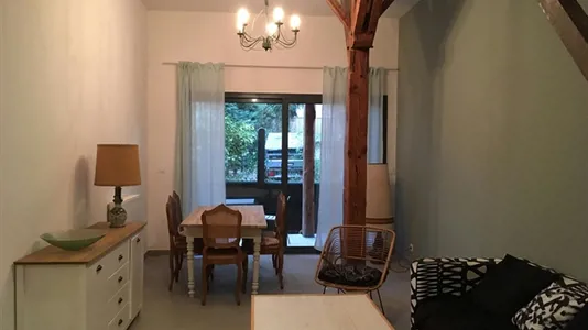Apartments in Bordeaux - photo 2