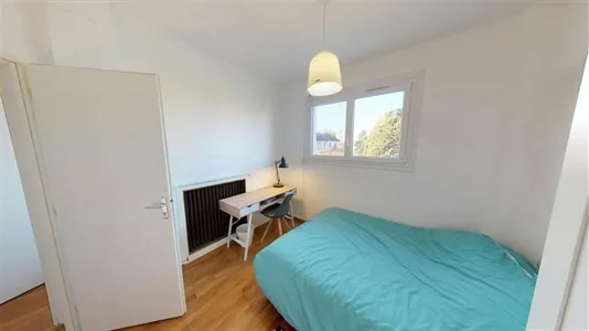 Rooms in Lyon - photo 3