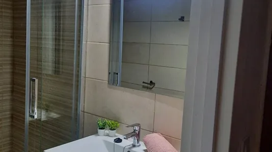 Rooms in Madrid Tetuán - photo 10