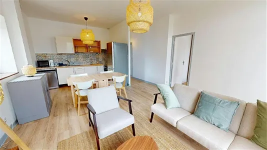 Rooms in Poitiers - photo 5