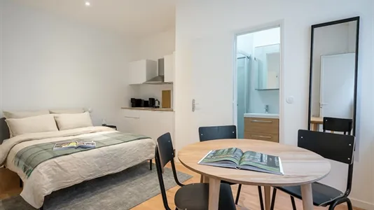 Apartments in Bobigny - photo 2