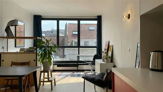Apartments in Brussels Sint-Gillis - photo 1