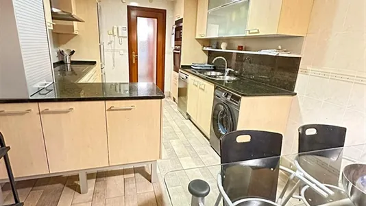 Rooms in Vitoria-Gasteiz - photo 4