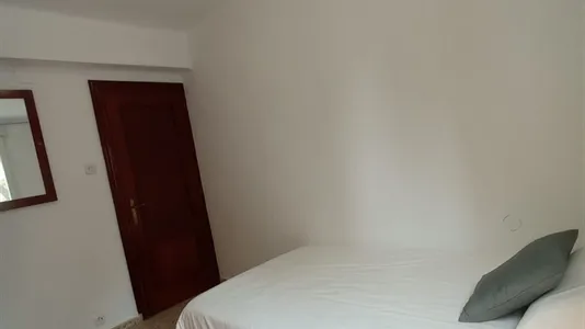 Rooms in Madrid Ciudad Lineal - photo 5