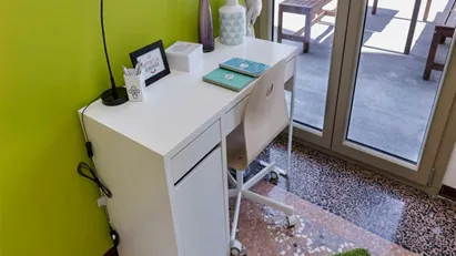 Room for rent in Bologna, Emilia-Romagna