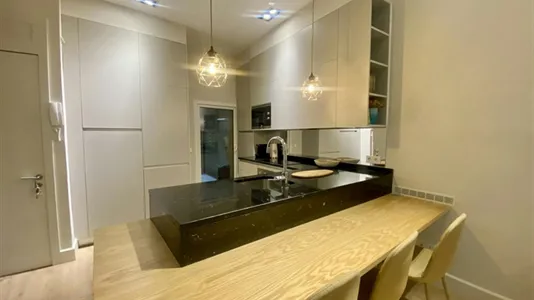 Apartments in Madrid Chamberí - photo 8
