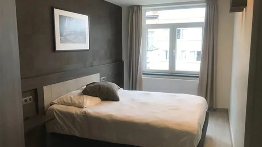 Rooms in Brussels Etterbeek - photo 1