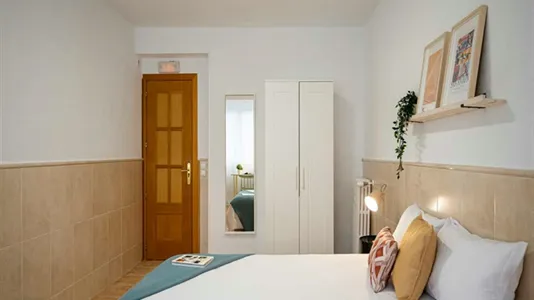 Rooms in Madrid Tetuán - photo 4