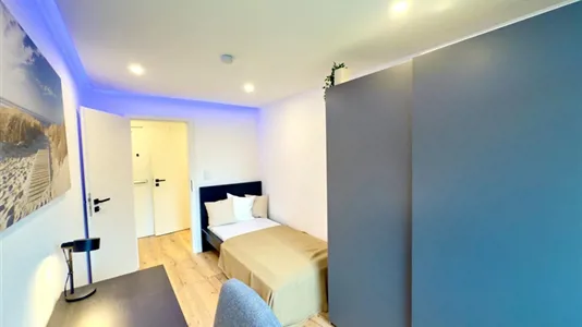 Rooms in Munich Thalkirchen-Obersendling-Forstenried-Fürstenried-Solln - photo 1