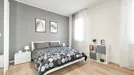 Room for rent, Padua, Veneto, &lt;span class=&quot;blurred street&quot; onclick=&quot;ProcessAdRequest(14349272)&quot;&gt;&lt;span class=&quot;hint&quot;&gt;See streetname&lt;/span&gt;[xxxxxxxxxxxxx]&lt;/span&gt;