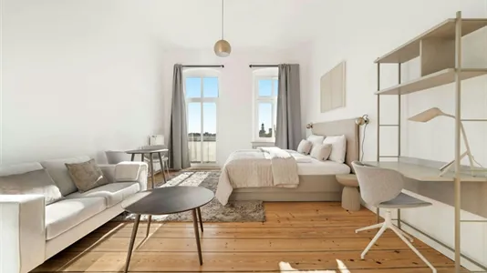 Apartments in Location is not specified - photo 1