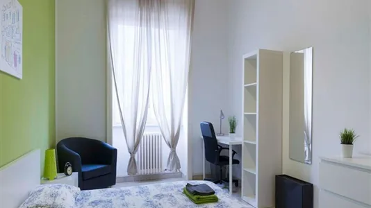 Rooms in Milano Zona 5 - Vigentino, Chiaravalle, Gratosoglio - photo 2