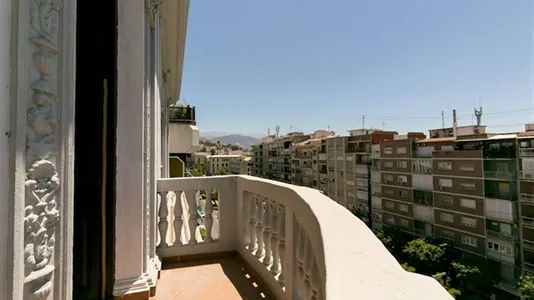 Rooms in Granada - photo 4