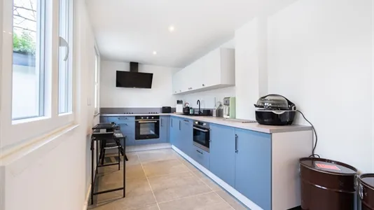 Rooms in Charleroi - photo 7