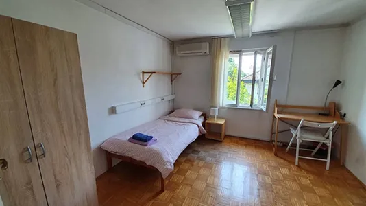Rooms in Besnica - photo 1