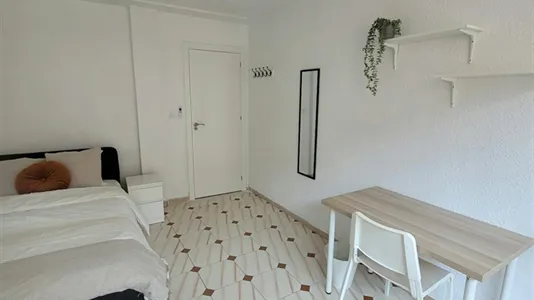 Rooms in Godelleta - photo 2