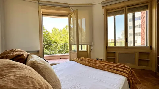 Rooms in Madrid Moncloa-Aravaca - photo 5