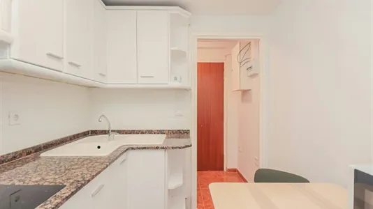 Rooms in Reus - photo 8