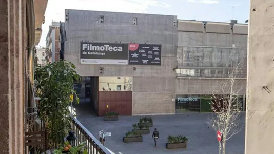 Rooms in Barcelona Ciutat Vella - photo 3