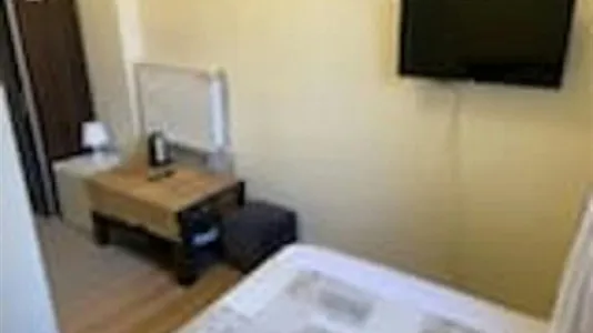 Apartments in Location is not specified - photo 8