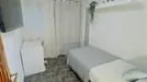 Room for rent, El Prat de Llobregat, Cataluña, &lt;span class=&quot;blurred street&quot; onclick=&quot;ProcessAdRequest(14206399)&quot;&gt;&lt;span class=&quot;hint&quot;&gt;See streetname&lt;/span&gt;[xxxxxxxxxxxxx]&lt;/span&gt;