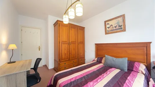 Rooms in Granada - photo 3