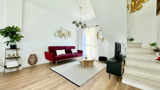 Rooms in Málaga - photo 4