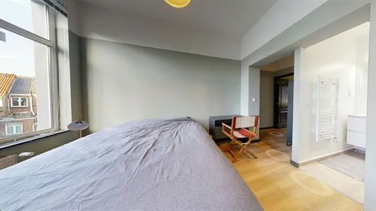 Rooms in Brussels Sint-Gillis - photo 2