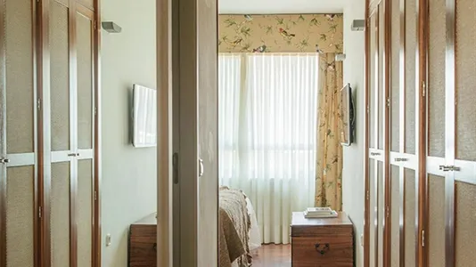 Apartments in Madrid Chamberí - photo 10