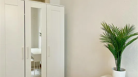 Rooms in Brussels Sint-Joost-ten-Node - photo 4