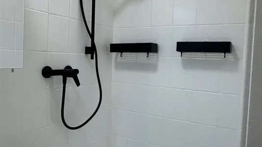 Rooms in Essen - photo 8