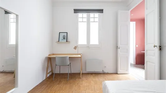 Rooms in Barcelona Gràcia - photo 4