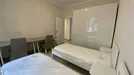 Room for rent, Milano Zona 5 - Vigentino, Chiaravalle, Gratosoglio, Milan, Corso Lodi