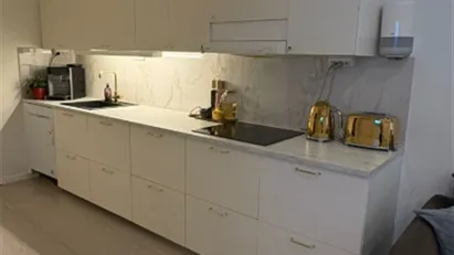 Jordbro - 4rok - tillsv - 23.000kr/mån