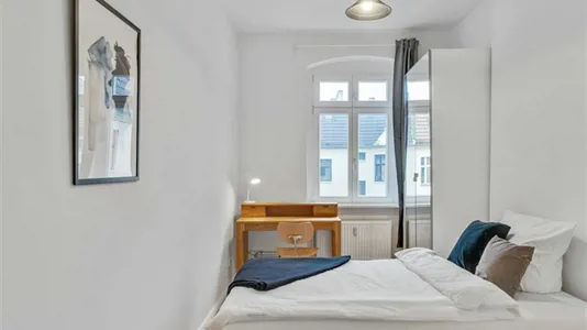 Rooms in Location is not specified - photo 1
