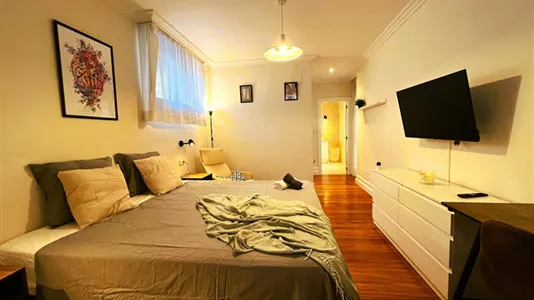 Rooms in Bilbao - photo 10