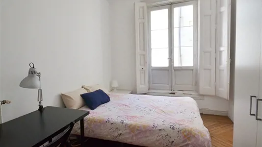 Rooms in Madrid Centro - photo 1