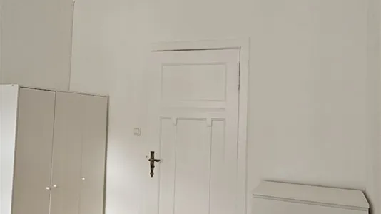 Rooms in Berlin Charlottenburg-Wilmersdorf - photo 3