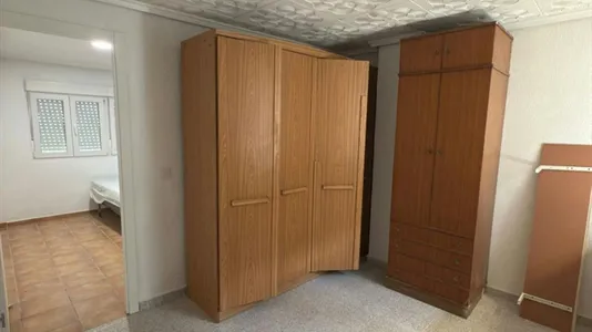 Houses in Bugarra - photo 9