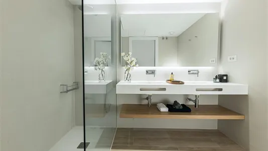 Apartments in Barcelona Eixample - photo 9