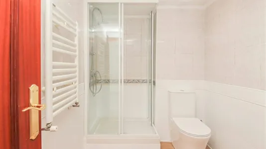 Rooms in Reus - photo 4