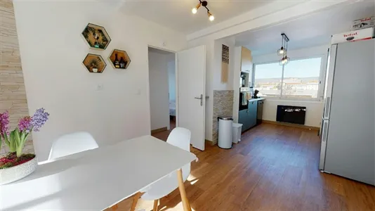 Rooms in Clermont-Ferrand - photo 9